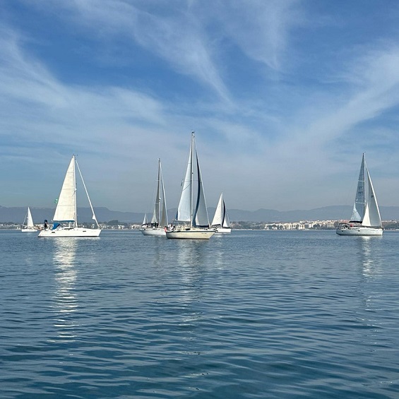 La 10a Ruta Aventura San Patricio surt de Cambrils rumb a Port Ginesta ...